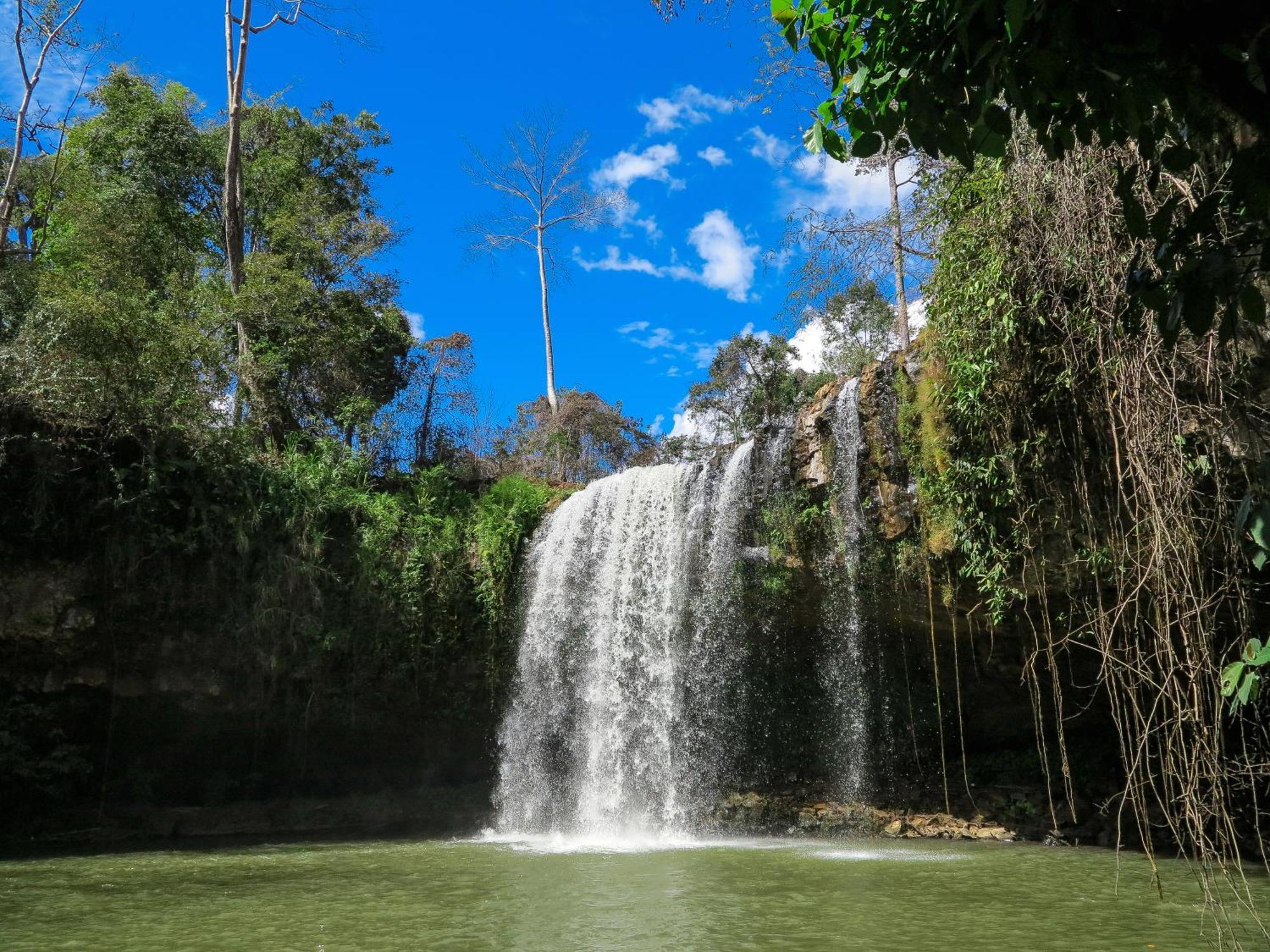 Ratanakiri Homestay & Jungle Trek รัตนคีรี ภายนอก รูปภาพ