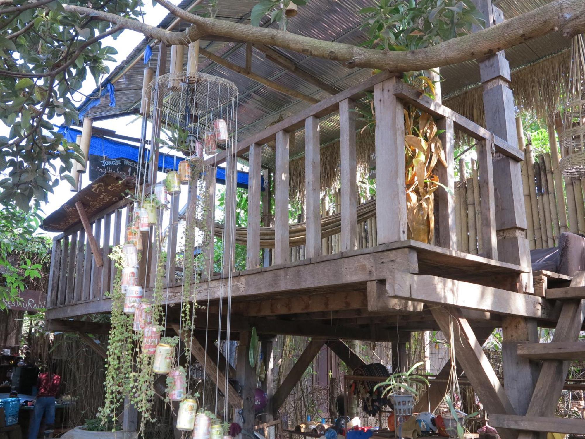 Ratanakiri Homestay & Jungle Trek รัตนคีรี ภายนอก รูปภาพ