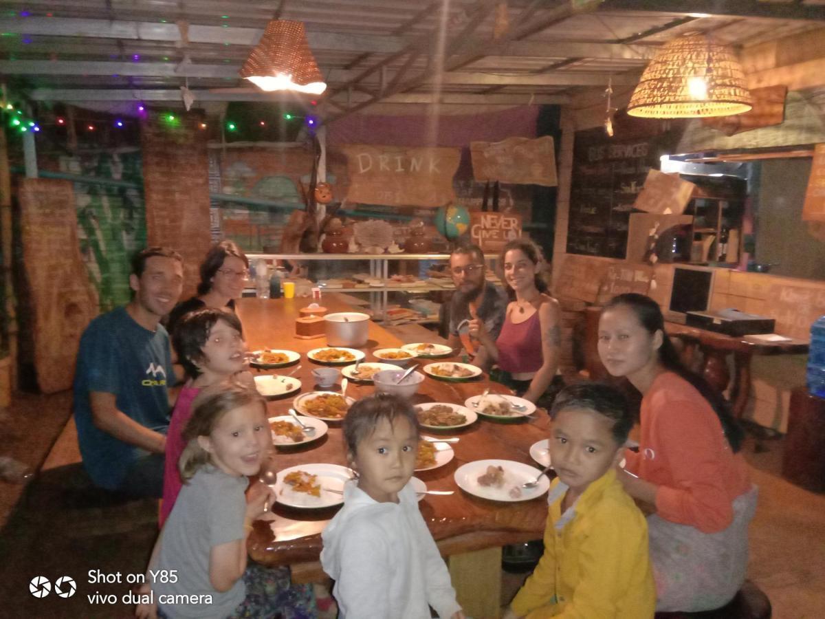 Ratanakiri Homestay & Jungle Trek รัตนคีรี ภายนอก รูปภาพ